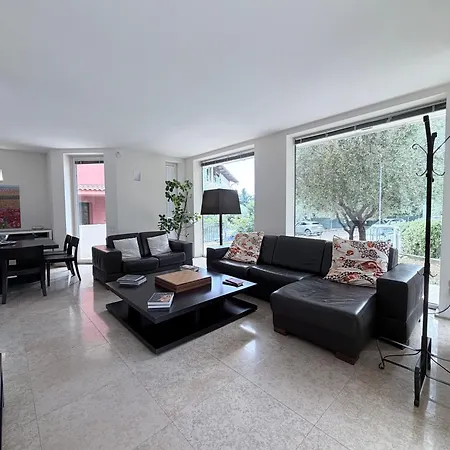 Celeste -flexrent Immobiliare Abissinia * Santa Maria di Scacciano