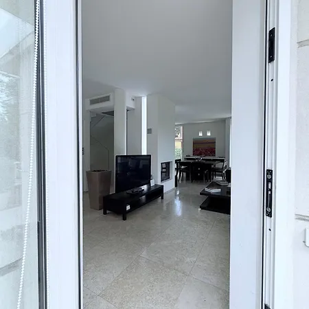 Villa Celeste -flexrent Immobiliare Abissinia