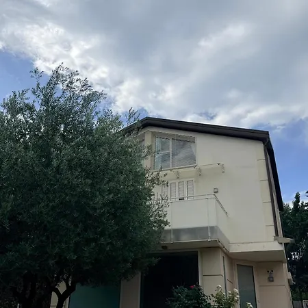 Celeste -flexrent Immobiliare Abissinia Santa Maria di Scacciano