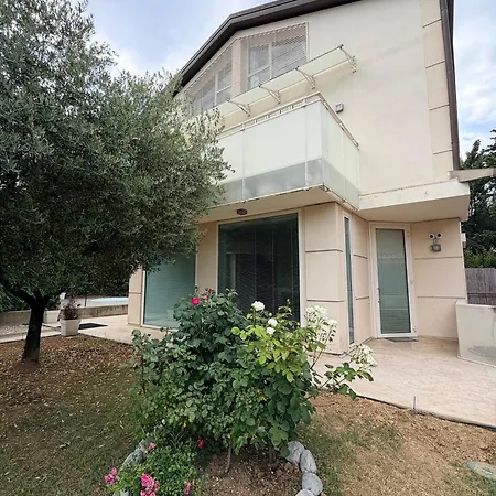 Celeste -flexrent Immobiliare Abissinia * Santa Maria di Scacciano